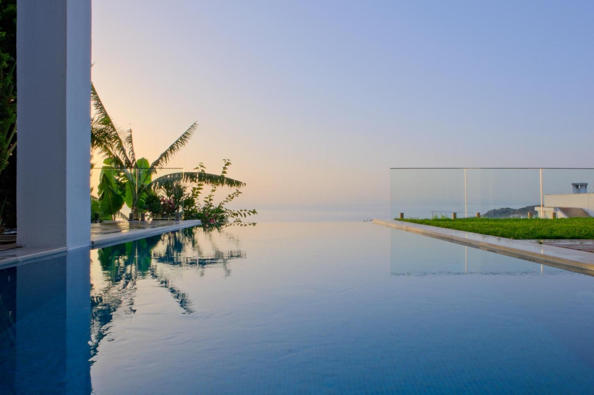 Villa Aleph-Kiralik Muestakil Havuzlu Luex Villa Бодрум Экстерьер фото